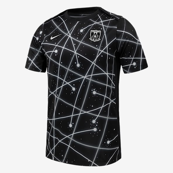 Soccer Tops and T-Shirts. Nike.com